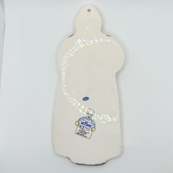 1983 Les Artisans Sigma the Tastesetter Towle Wall Plaque Woman Holding Bunny - Picture 2 of 4